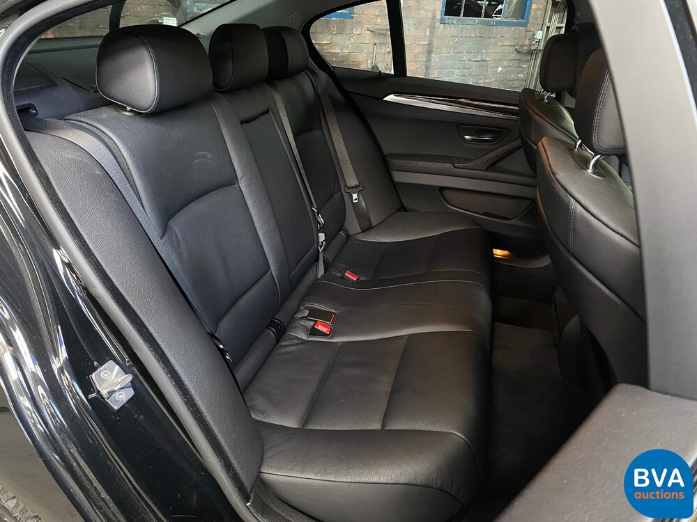 BMW 528i High Executive / F10 258 PS 2010.
