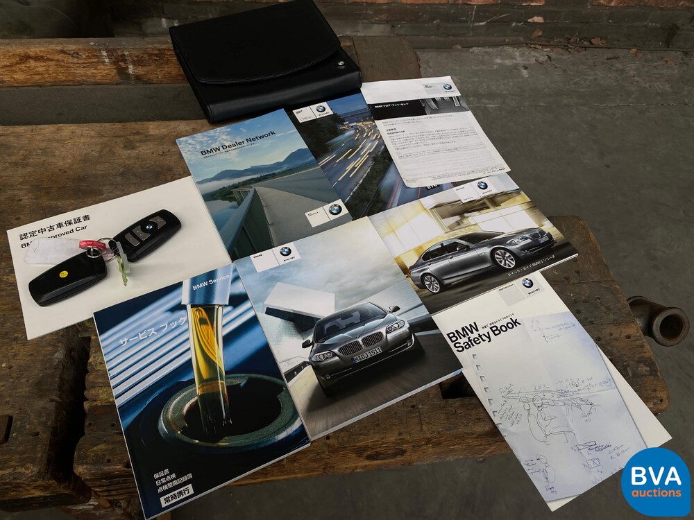 BMW 528i High Executive / F10 258 PS 2010.