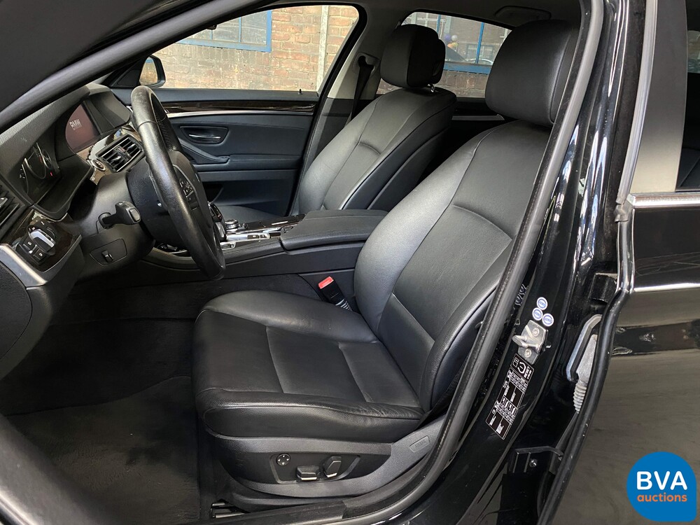 BMW 528i High Executive / F10 258 PS 2010.