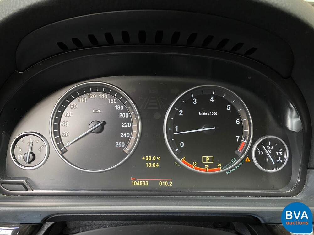 BMW 528i High Executive / F10 258 PS 2010.