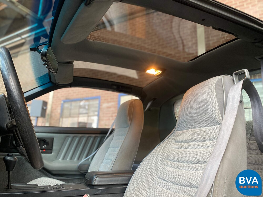 Chevrolet Camaro V6 140 PS 1990.