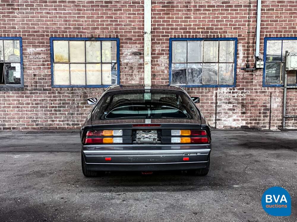 Chevrolet Camaro V6 140 PS 1990.