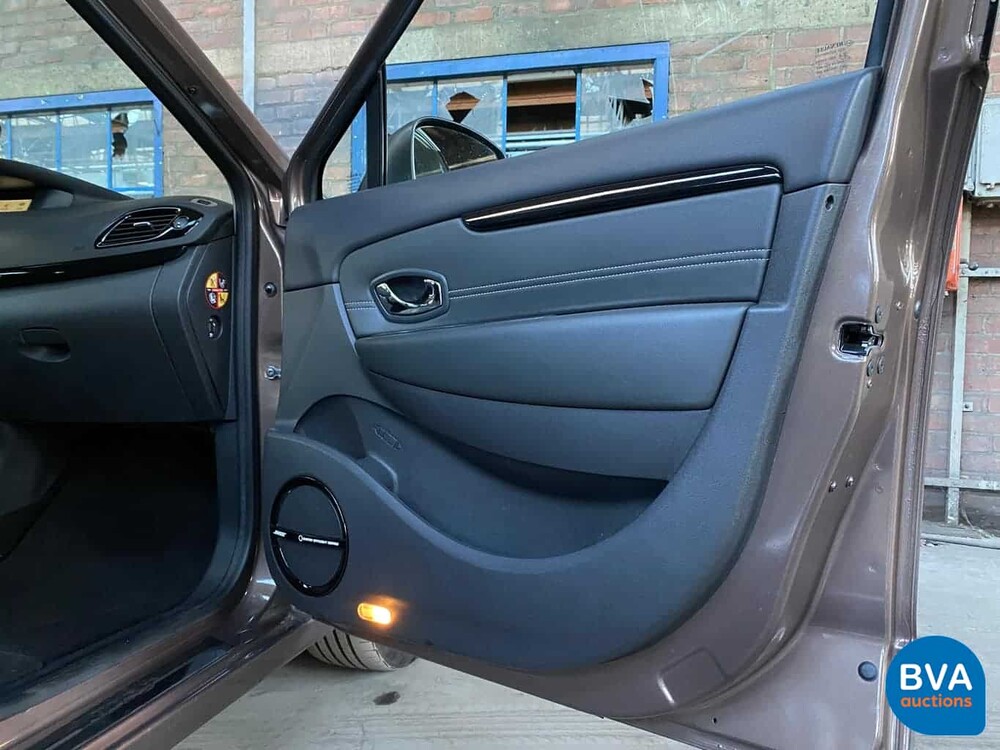 Renault Grand Scenic 1.2 TCe Bose 7-Personen 2013, K-034-VD.