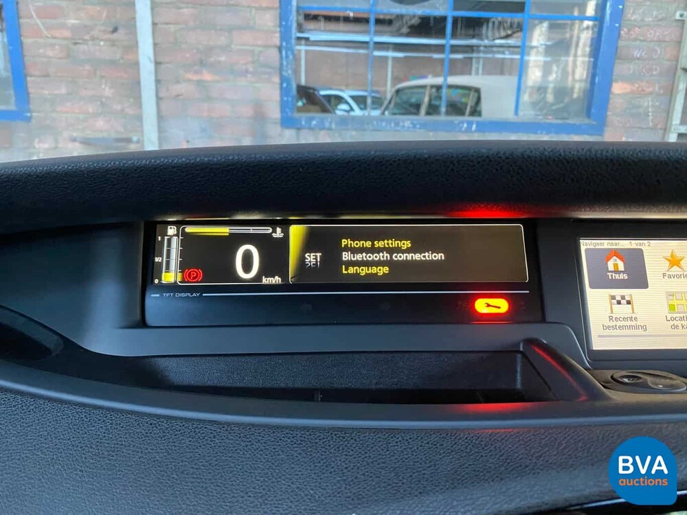 Renault Grand Scenic 1.2 TCe Bose 7-Personen 2013, K-034-VD.