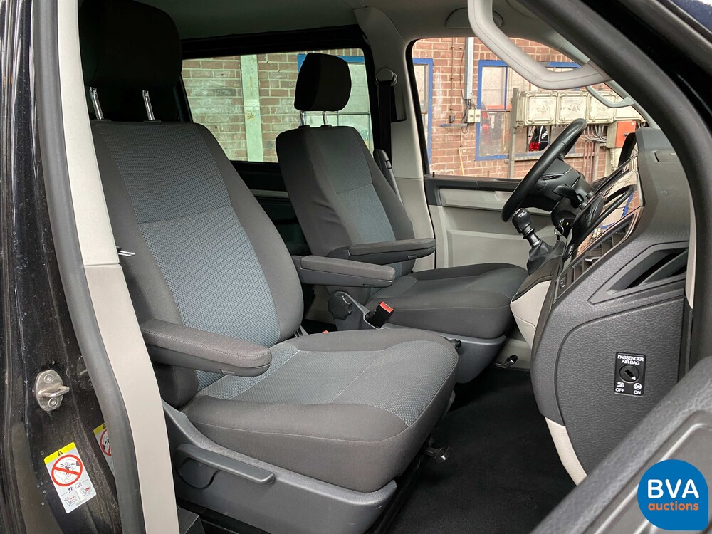 Volkswagen Transporter Dubbele Cabine 150pk 2017 -Origineel NL-, V-767-FF