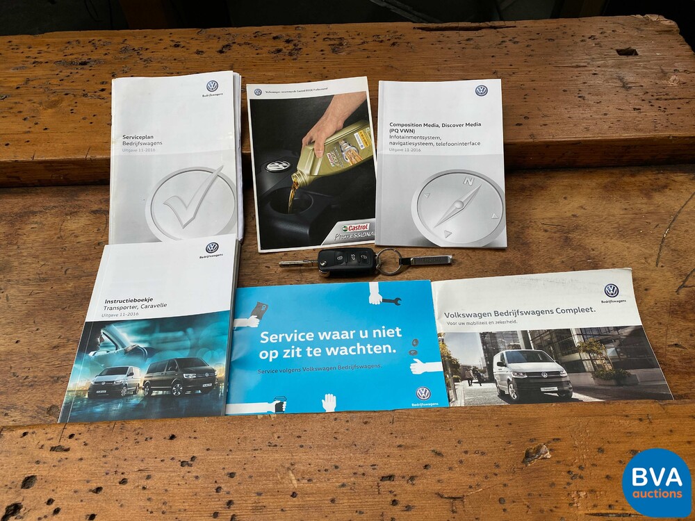 Volkswagen Transporter Dubbele Cabine 150pk 2017 -Origineel NL-, V-767-FF