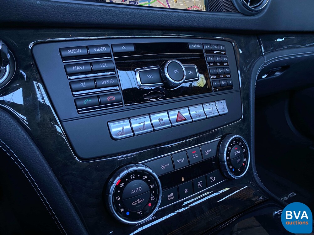 Mercedes-Benz SL550 AMG 4.6 V8 TT 435 PS 2013.