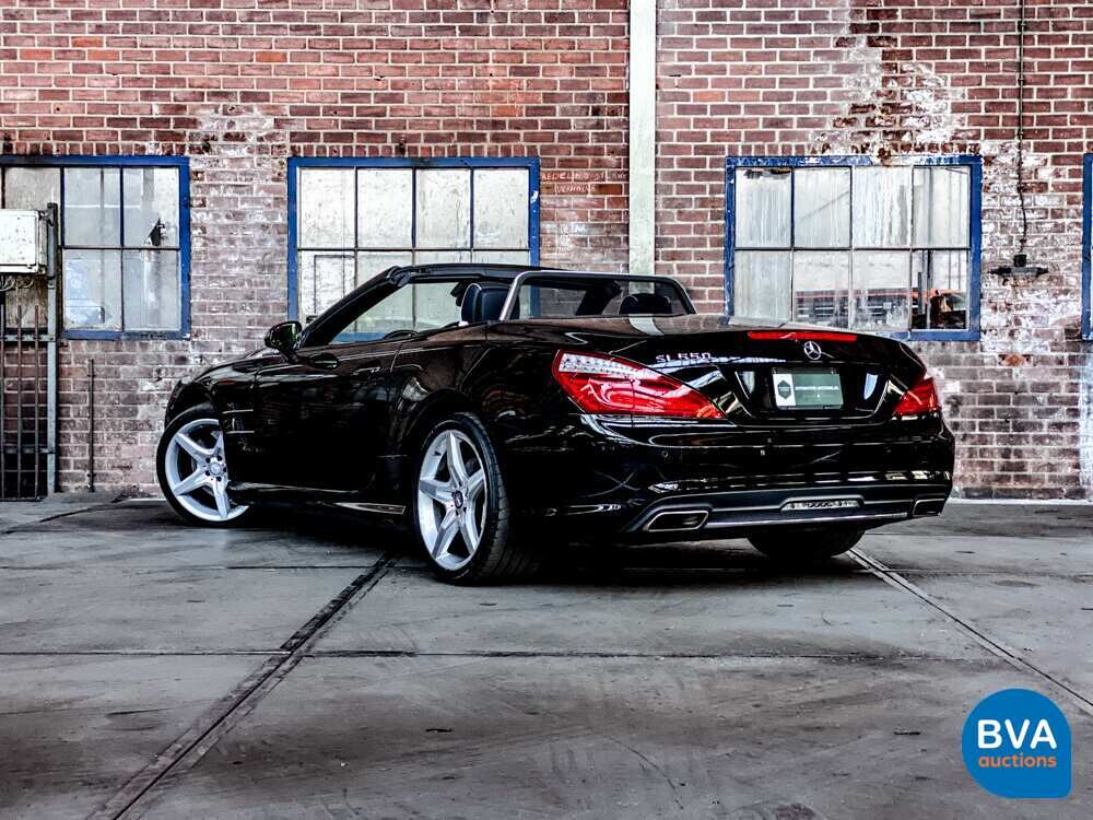 Mercedes-Benz SL550 AMG 4.6 V8 TT 435 PS 2013.