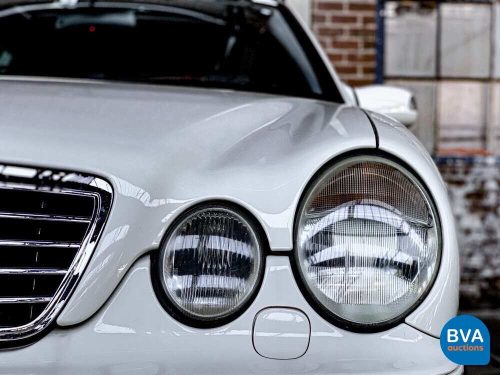 Mercedes-Benz E55 AMG Kombi 5.4 V8 354pk E-Klasse 2002 -YOUNGTIMER-, K-833-NL.