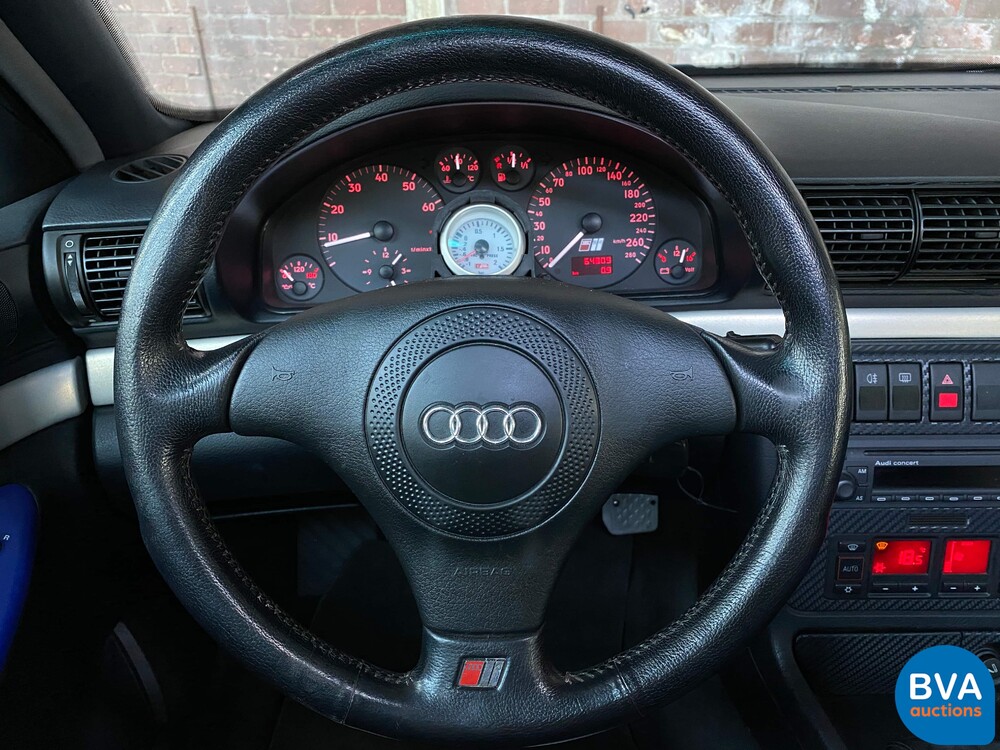 Audi S4 2.7 V6 Quattro Biturbo 265 PS 2002.