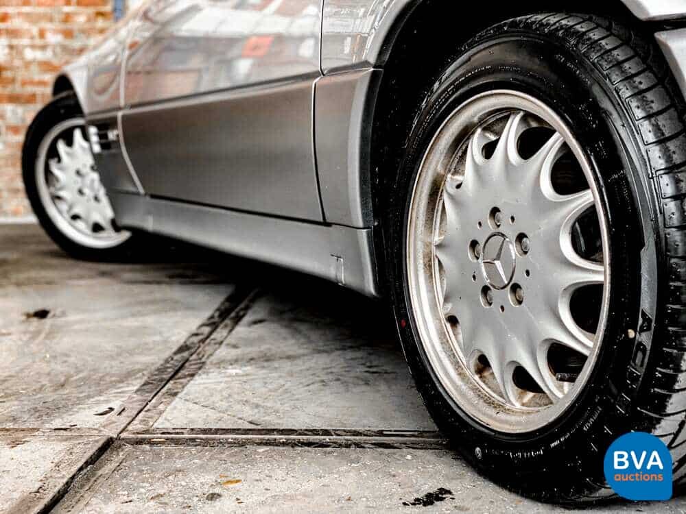 Mercedes-Benz SL600 6.0 V12 R129 1995.