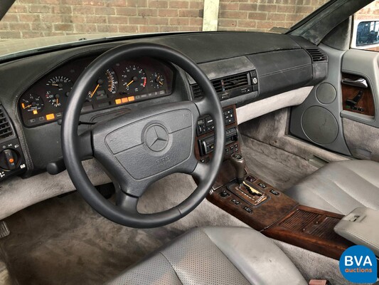 Mercedes Benz SL600 6.0 V12 R129 1995.