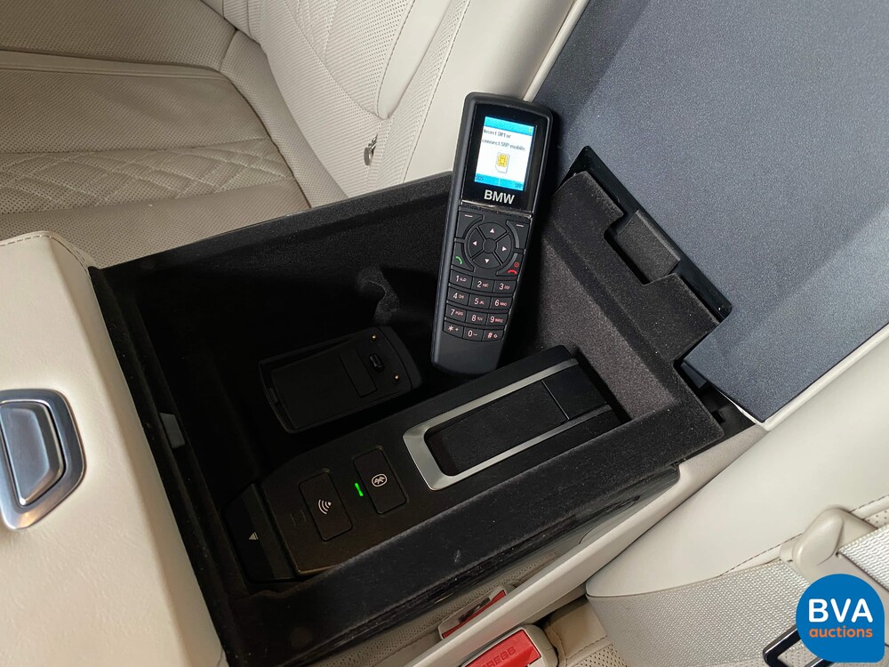 BMW M760Li xDrive V12 7er 609pk 2017 M760i M-Performance, ZS-365-F.