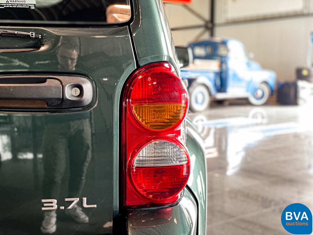 Jeep Cherokee 3.7i V6 Sport Plus 211pk 2001 -Org NL-, 64-HS-HK.