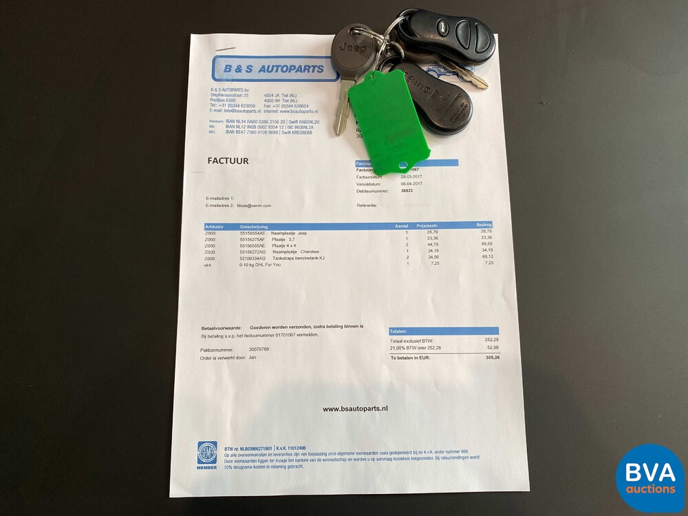 Jeep Cherokee 3.7i V6 Sport Plus 211pk 2001 -Org NL-, 64-HS-HK.