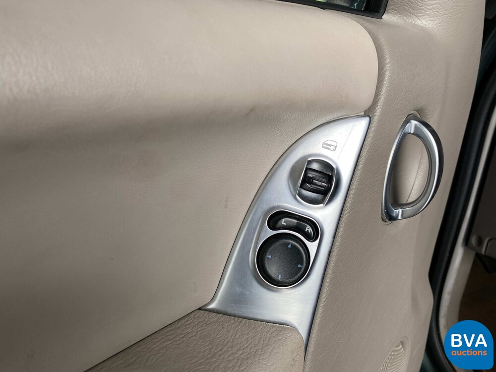 Jeep Cherokee 3.7i V6 Sport Plus 211pk 2001 -Org NL-, 64-HS-HK.