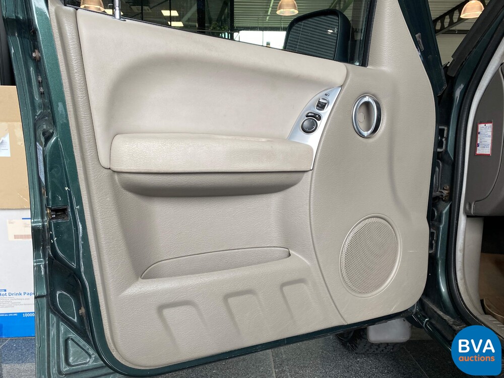 Jeep Cherokee 3.7i V6 Sport Plus 211pk 2001 -Org NL-, 64-HS-HK.