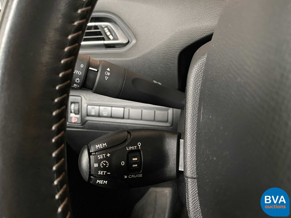 Peugeot 308 SW1.6 BlueHDI Blue Lease Pack, -Org NL- HV-192-G.