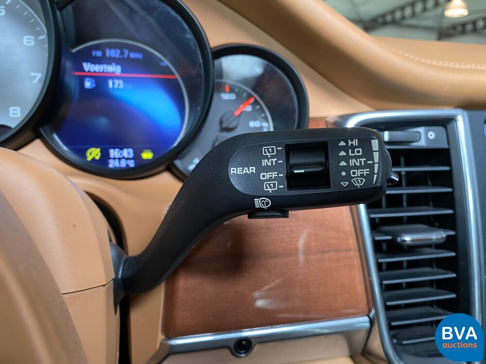 Porsche Panamera 4.8S 400 PS 2009, 95-NNV-3.