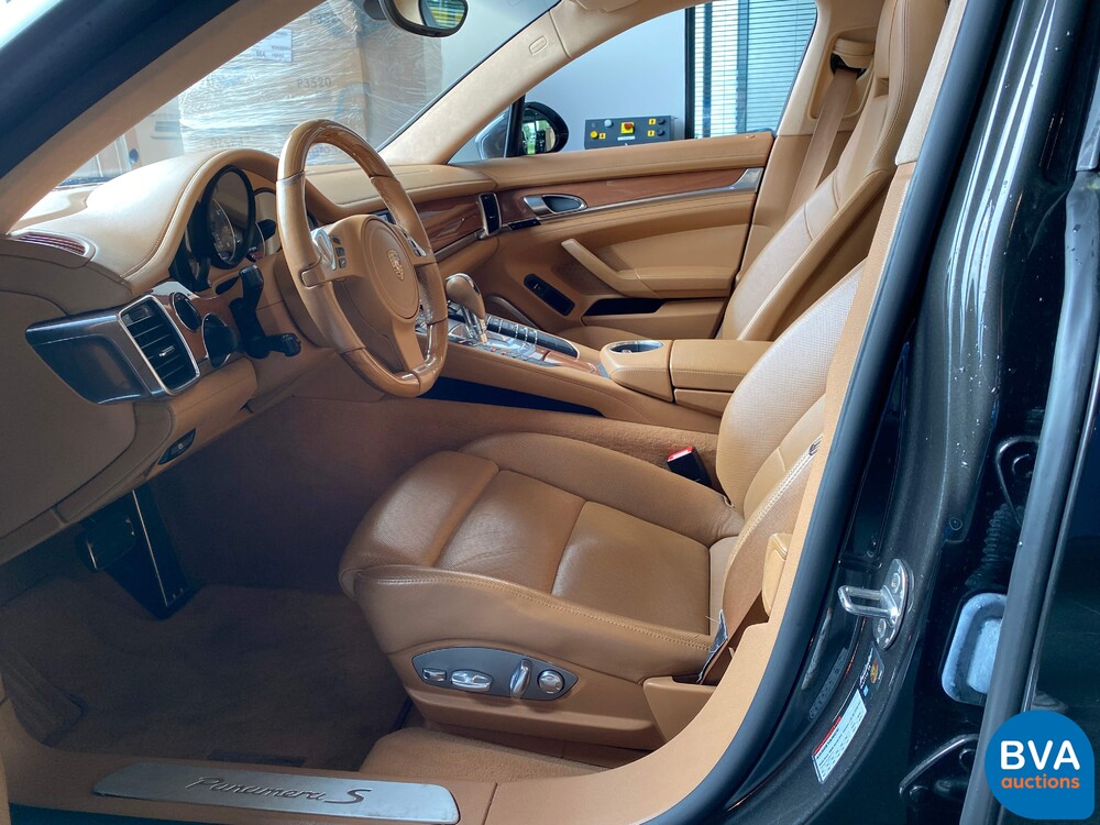 Porsche Panamera 4.8S 400 PS 2009, 95-NNV-3.
