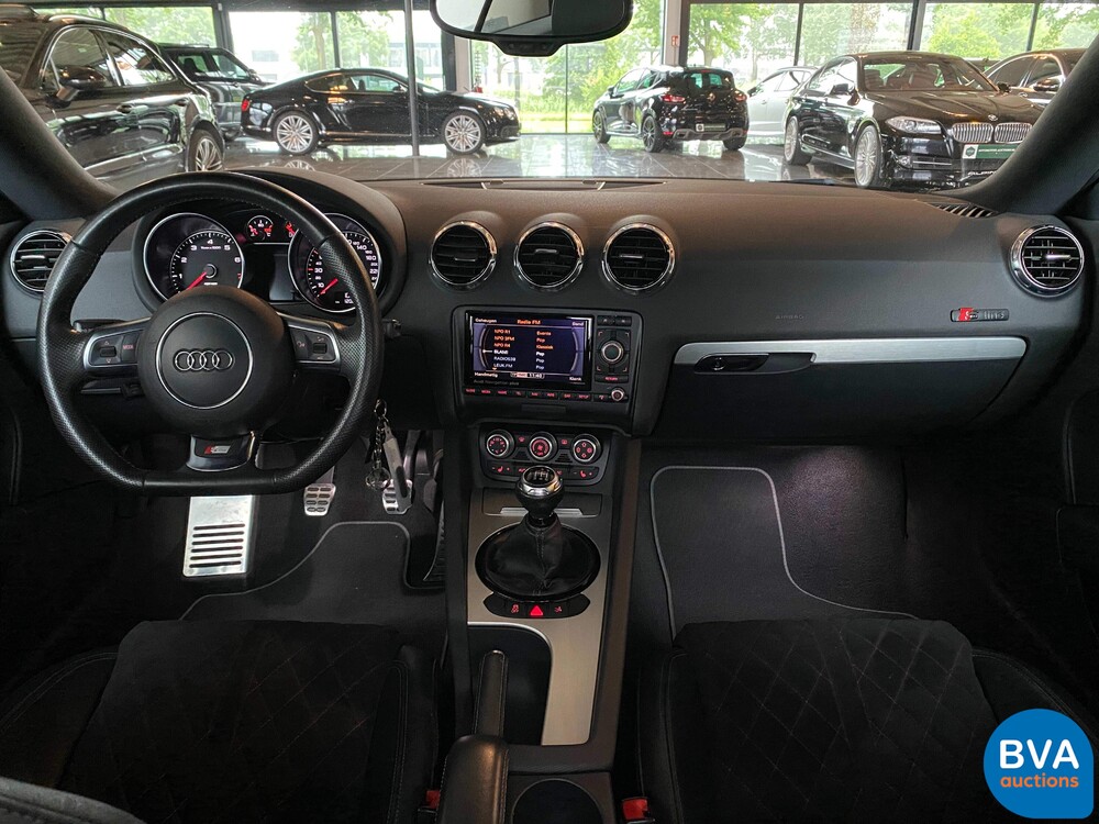 Audi TT2.0 TFSI S-Line 300 PS 2012, XP-096-K.