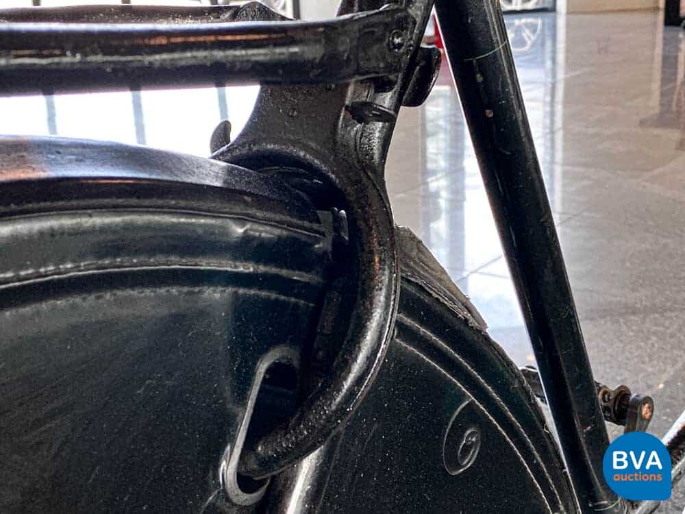 Berini Egg Fongers Motorfahrrad 1940.