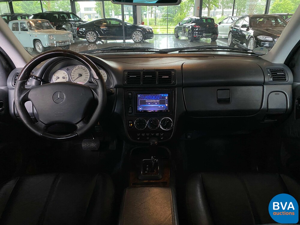 Mercedes-Benz ML55 AMG M-Klasse 347PS 2001 -Org. NL-, 39-HR-GV.