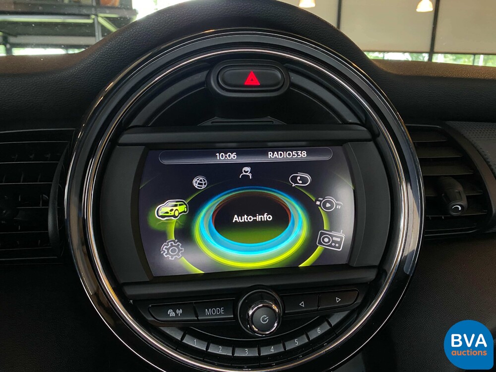 Mini Cooper Ernsthaftes Geschäft 1.5 136 PS 2015, KP-017-H.