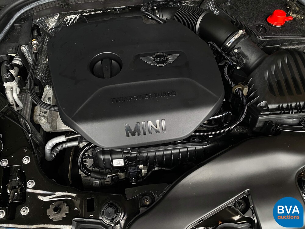 Mini Cooper Ernsthaftes Geschäft 1.5 136 PS 2015, KP-017-H.