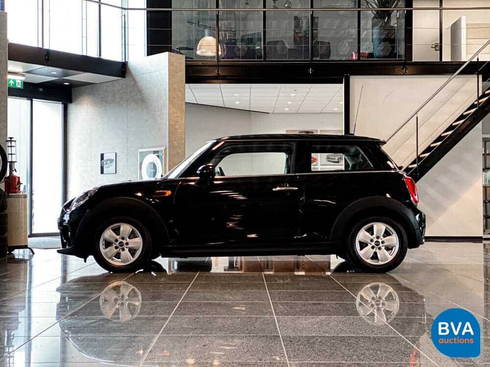 Mini Cooper Ernsthaftes Geschäft 1.5 136 PS 2015, KP-017-H.