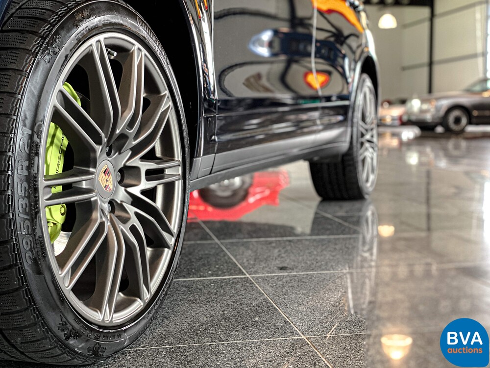 Porsche Cayenne 3.0 S E-Hybrid 462pk 2014, -Org NL- 8-XZR-10.