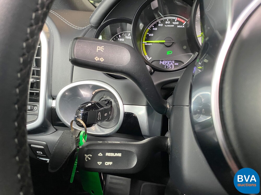 Porsche Cayenne 3.0 S E-Hybrid 462pk 2014, -Org NL- 8-XZR-10.