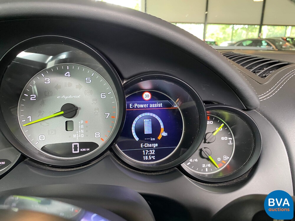 Porsche Cayenne 3.0 S E-Hybrid 462pk 2014, -Org NL- 8-XZR-10.