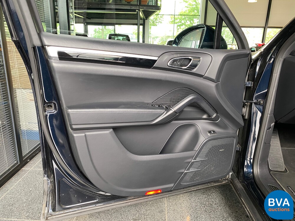 Porsche Cayenne 3.0 S E-Hybrid 462pk 2014, -Org NL- 8-XZR-10.