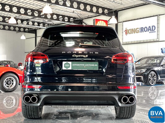 Porsche Cayenne 3.0 S E-Hybrid 462pk 2014, -Org NL- 8-XZR-10.