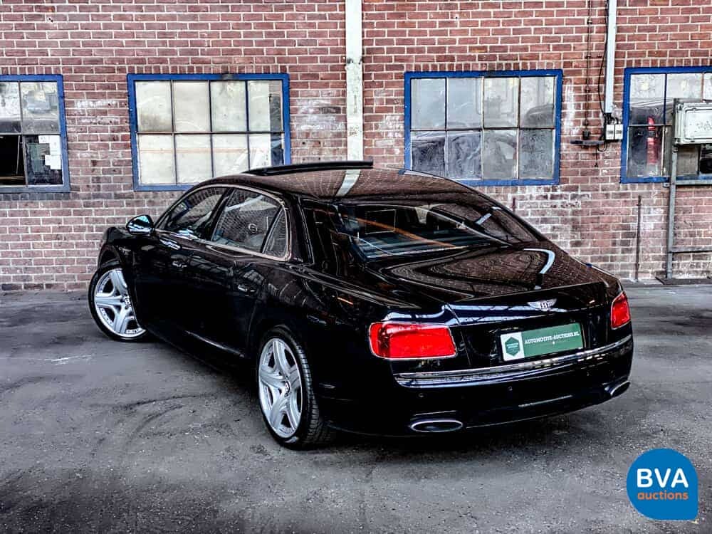 Bentley Flying Sporn 6.0 W12 625 PS 2013, JP-643-P.