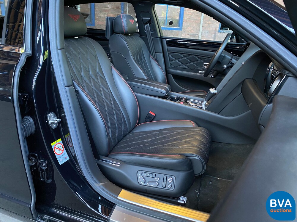 Bentley Flying Sporn 6.0 W12 625 PS 2013, JP-643-P.