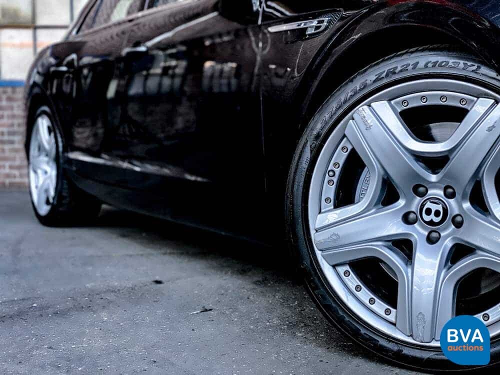 Bentley Flying Sporn 6.0 W12 625 PS 2013, JP-643-P.