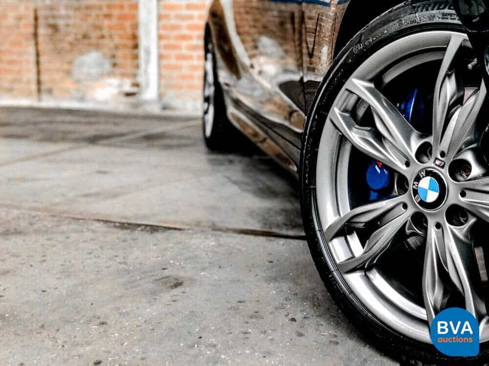 BMW M135i M-Sport 320pk M-Performance Schaltgetriebe 1-Serie 2012, NL Zulassung.