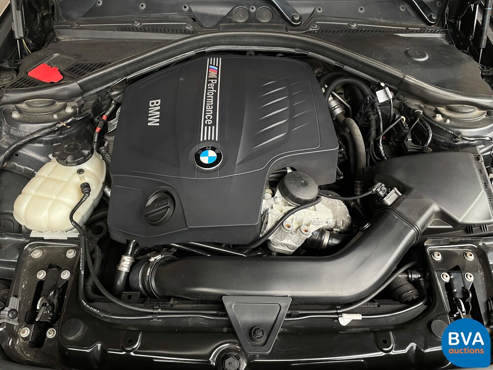 BMW M135i M-Sport 320pk M-Performance Schaltgetriebe 1-Serie 2012, NL Zulassung.