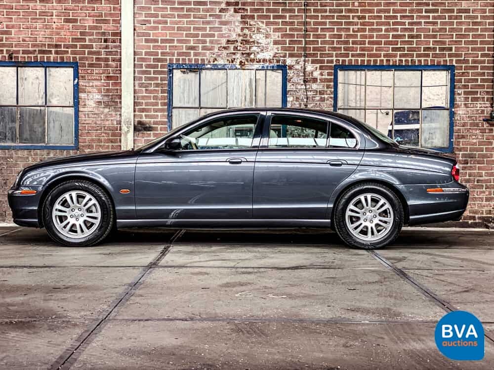 Jaguar S-Typ 4.2 V8 Sport 298pk -Original NL- 2003, 82-LX-HS.