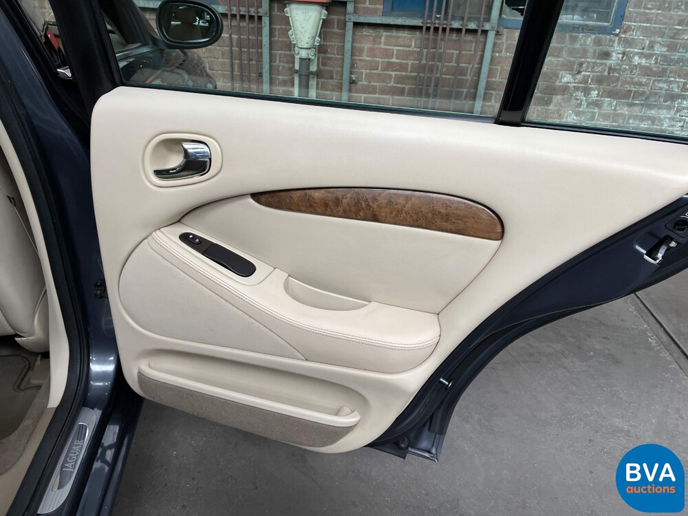 Jaguar S-Typ 4.2 V8 Sport 298pk -Original NL- 2003, 82-LX-HS.