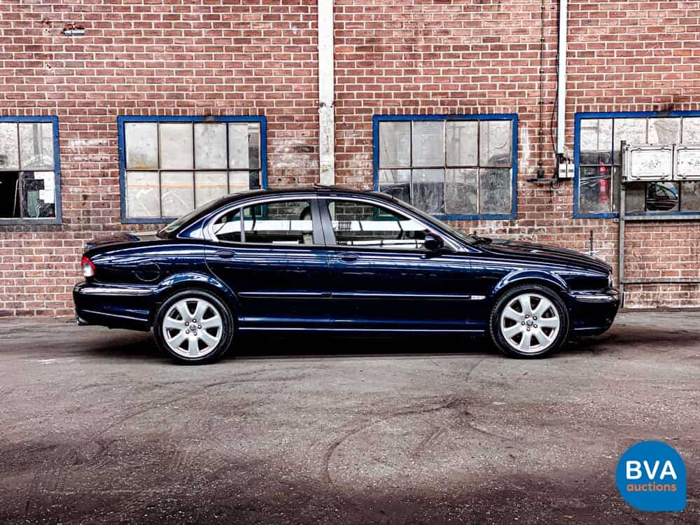 Jaguar X-type 2.5 V6 197pk 2006, 25-HSN-8