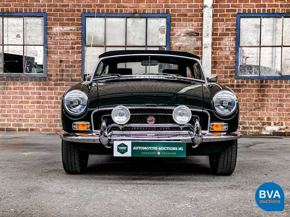 MG-B-Typ 1.8 Roadster 144 PS 1971, AL-71-68.