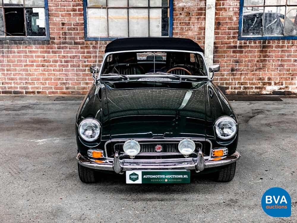 MG-B-Typ 1.8 Roadster 144 PS 1971, AL-71-68.