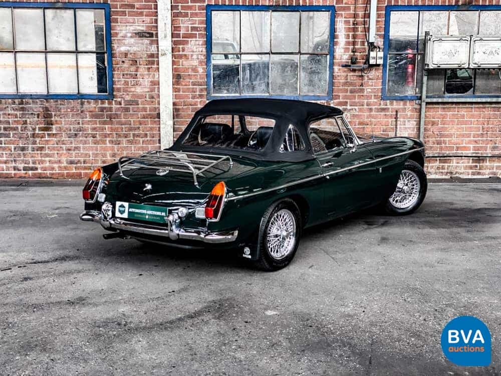 MG-B-Typ 1.8 Roadster 144 PS 1971, AL-71-68.