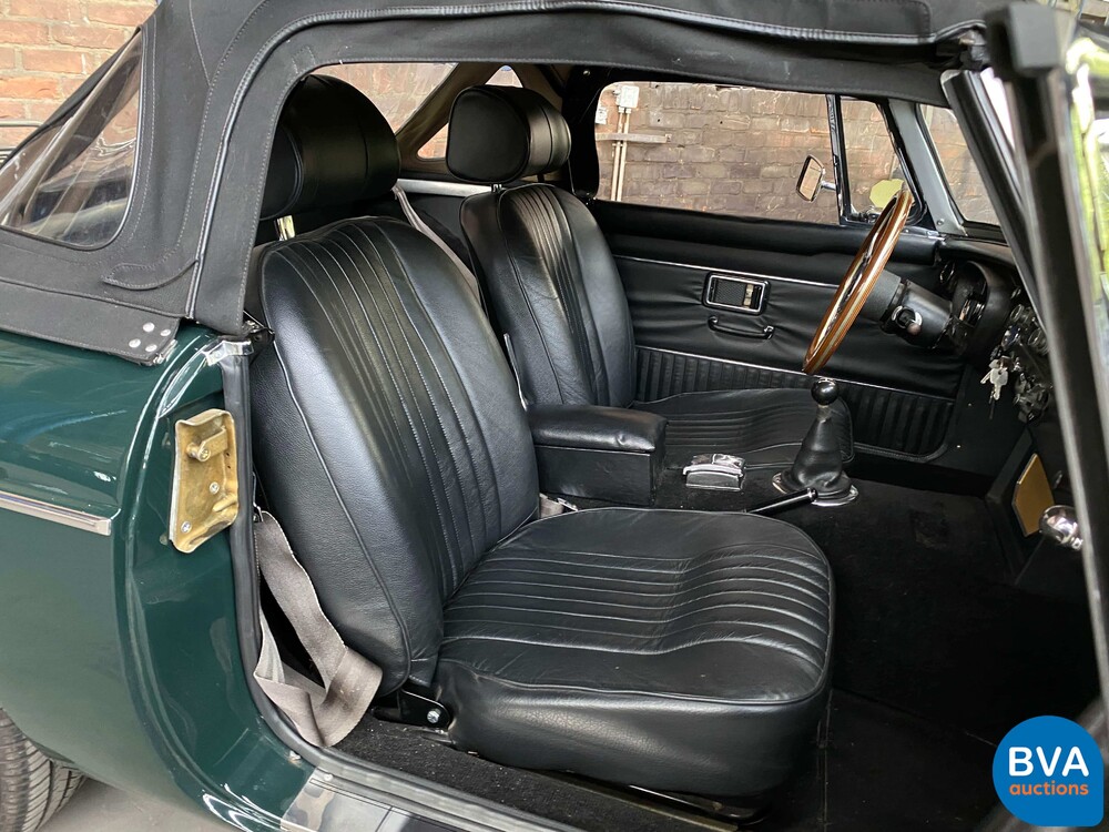 MG-B-Typ 1.8 Roadster 144 PS 1971, AL-71-68.