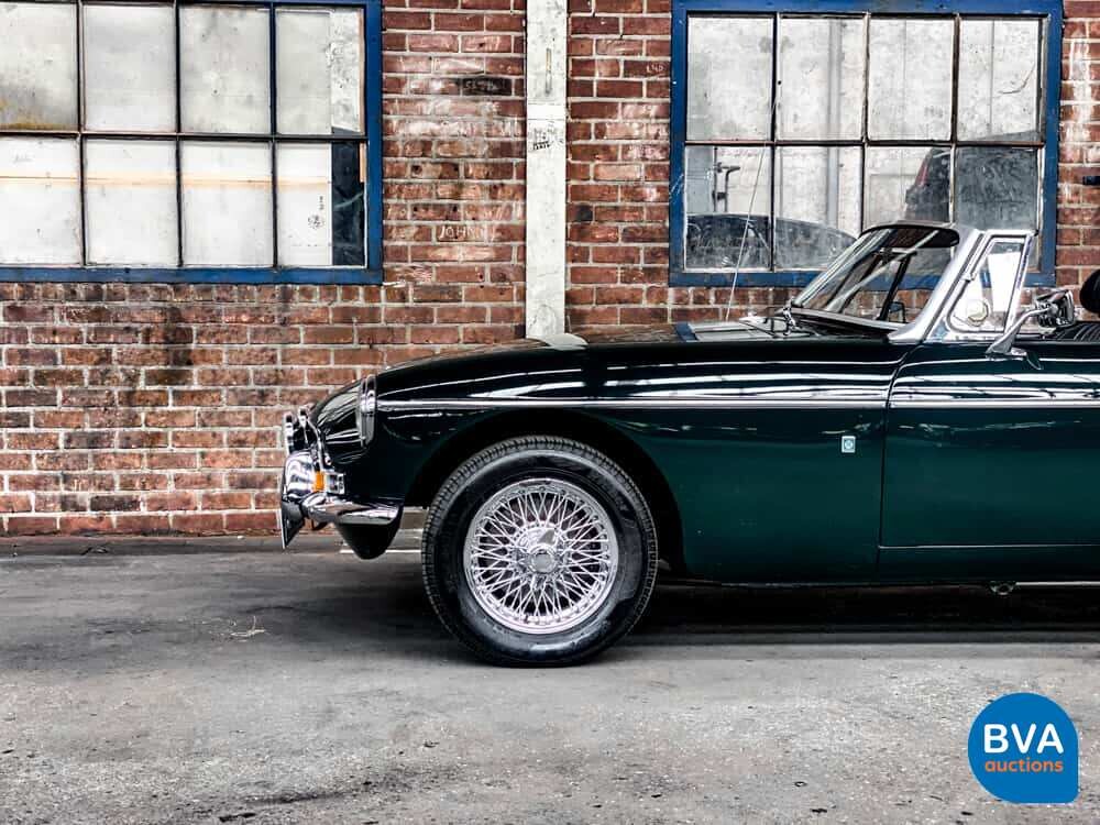 MG-B-Typ 1.8 Roadster 144 PS 1971, AL-71-68.