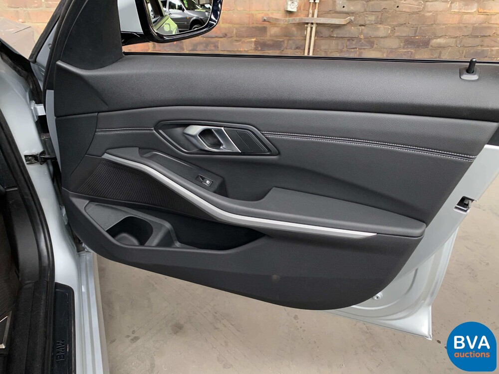 BMW 320d Touring 190pk 2020, L-204-KP