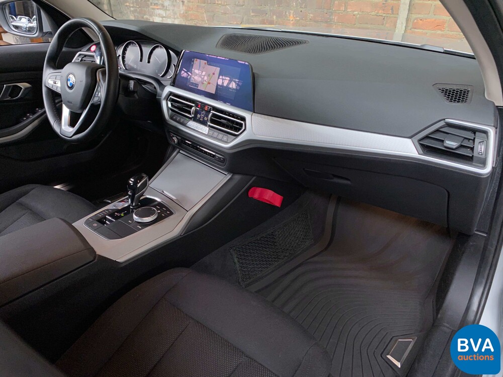 BMW 320d Touring 190pk 2020, L-204-KP
